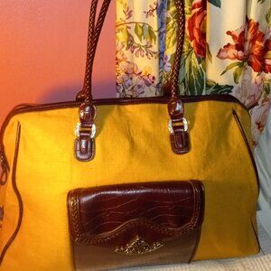 BUENO EXTRA-LARGE DOUBLE-SIDED GOLD TRIMMED IN BROWN OVERNIGHT HANDBAG TOTEBAG